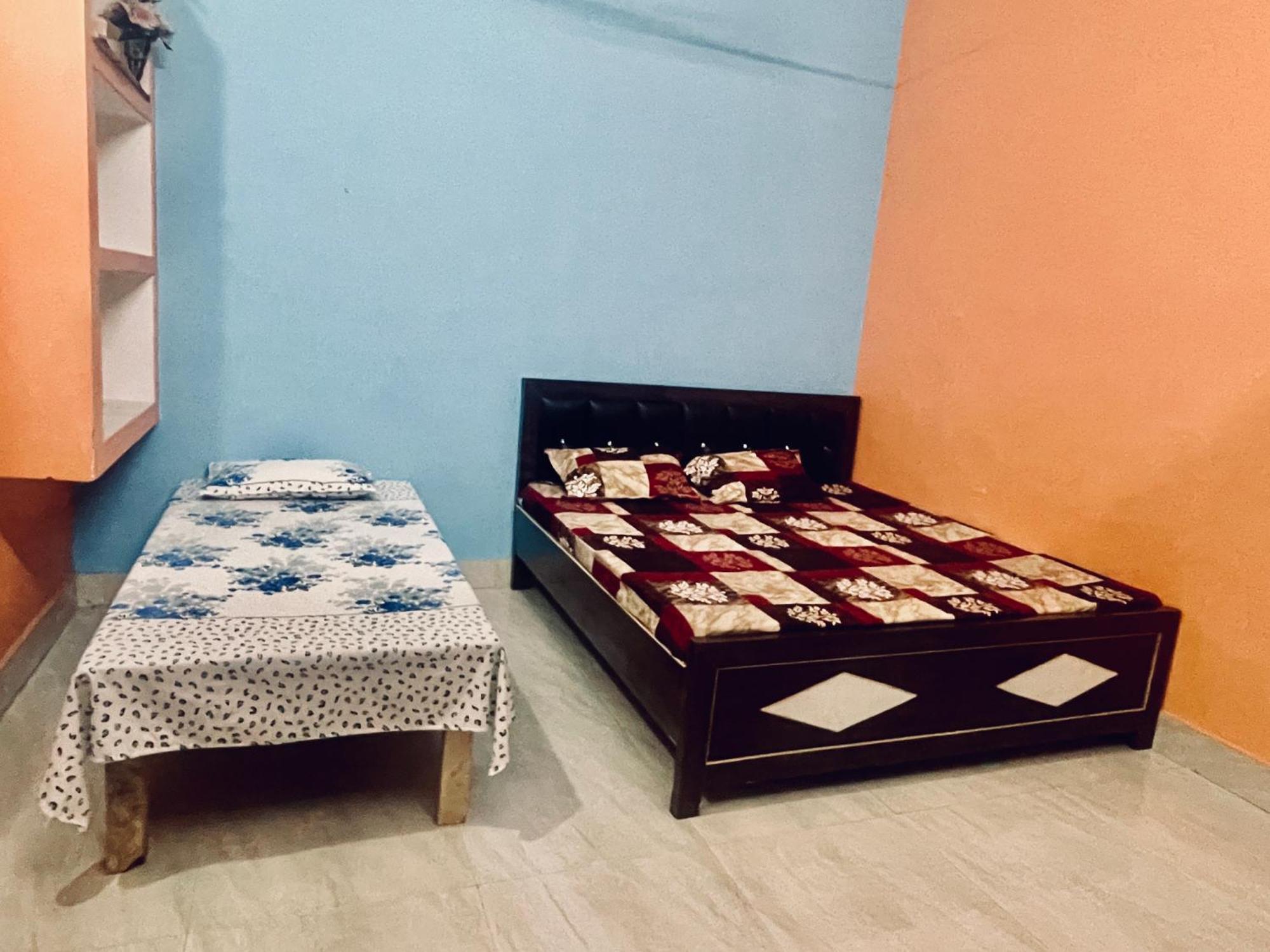 Shivam Home Stay Ayodhya Exterior photo